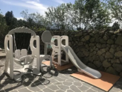 陽台山丘度假村