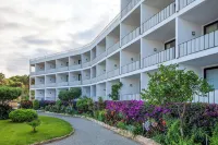 Hotel Eetu Begur Affiliated by Melia Hotels near El Punt Blanc