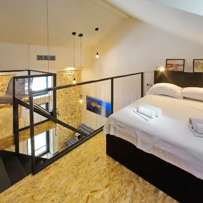 Guverna New City Accommodation Hotels near Church of St. Donatus