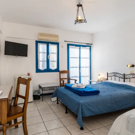 Irigeneia Hotel Отели рядом с достопримечательностью «Пляж Перисса»