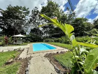 Almendros Eco-Villas - ที่มีสระว่ายน้ำ