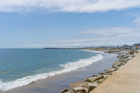 935 Ocean, a Beachside Inn