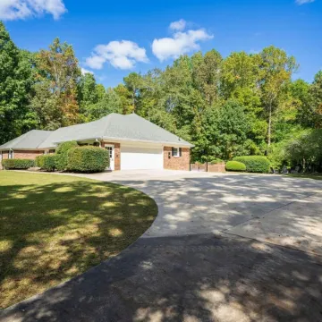 Grand Retreat Luxury Vacation for Large Groups