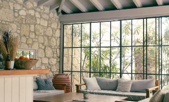 Manastir Alacati Hotel