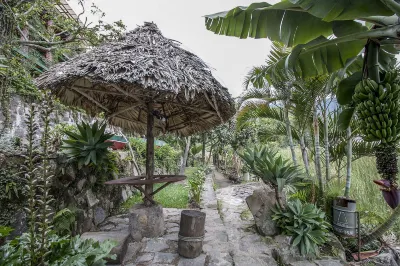 Eco Hotel Uxlabil Atitlan Hotel a 