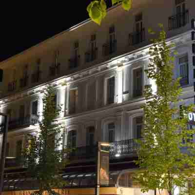 Hôtel Le Bristol Avignon Hotel Exterior