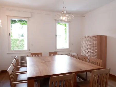 Gruppenhaus Darmstadt Отели рядом с достопримечательностью «Darmstadtium»