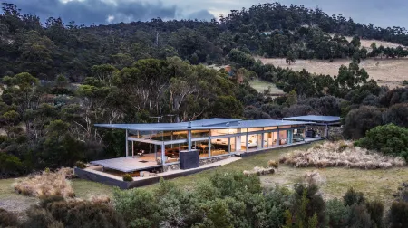 Avalon Coastal Retreat