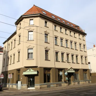 Hotel de Saxe Leipzig Hotel dekat Stasiun Kereta Leipzig Gohlis (Bahnhof Leipzig-Gohlis)