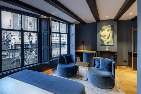 Cty Books Отели рядом с достопримечательностью «Лейденський ботанічний сад»