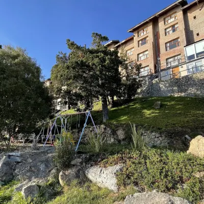 Las Gaviotas Hotels near Cerro Catedral