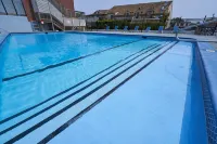 Hyannis Plaza Hotel - piscina