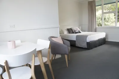 Orford Blue Waters Hotel Hotels near Maria Island Gateway