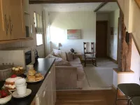 A peaceful ground floor apartment within our refurbished Sussex barn. Hotels in Wadhurst