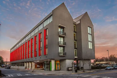 Hotel Indigo Athens Downtown - Univ Area Отели в г. Кларк