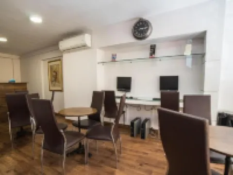 แมนชั่น โรงแรม โรงแรมในเอเธนส์