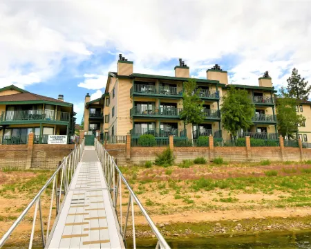 Lagonita Lodge Hotels in Big Bear Lake