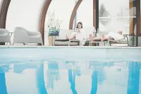Fleur de Neige Châtel - Pools