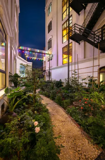 Nam Hoa Hotel