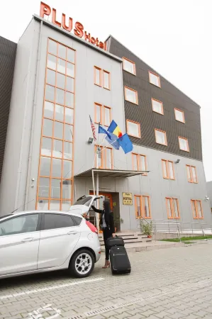 Plus Hotel