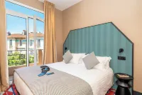 Hôtel CASA MOHO - Juan-Les-Pins - พร้อมระเบียง