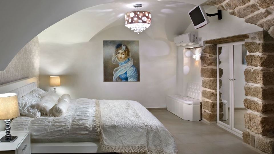 Lighthouse Suite - Acre