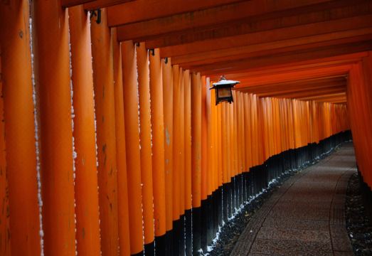 교마치야 스테이의 아늑한 거실이나 침실 공간