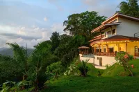 Lapazul Hotels in Savegre