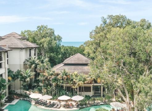 Pullman Palm Cove Sea Temple Resort and Spa