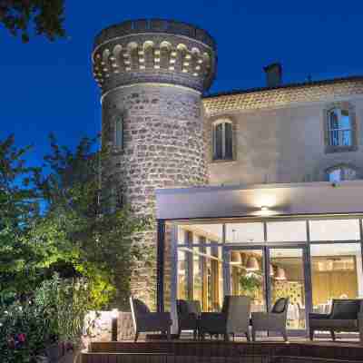 Château De Massillan Hotel Exterior