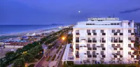 Hotel Atlantic فنادق في ريتشوني