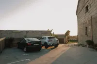 Hotel O Castro - parking