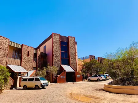 Desert Cave Hotel