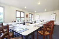 Campanile Dunkerque Est - Armbouts Cappel Hotels in Esquelbecq