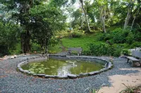 Adventure Eco Villas Hotels in Black Rock