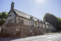 Le Vieux Moulin Hotels in Meillac