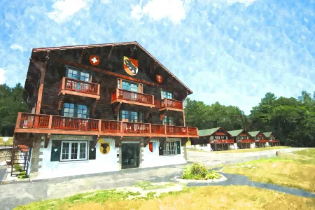 Swiss Chalets Village Inn Отели в г. Glen
