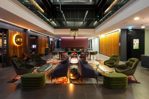 East Hotel and Apartments - 4 estrellas