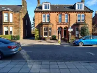 Lindean Guest House - 4-Star
