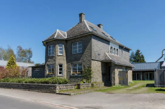 Group Cottage in Sourbrodt
