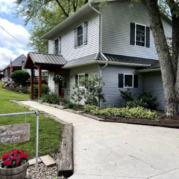 Amish Country Comfort