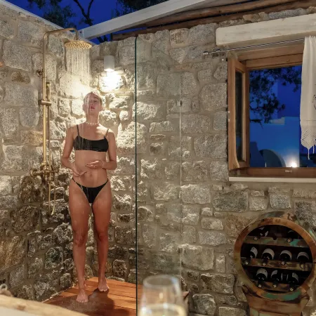 Naxian Serenity Suites