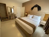 ฟลามิงโก อาเวีย ลาบวน บาโจ