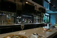 Hilton Garden Inn Wenatchee - bar