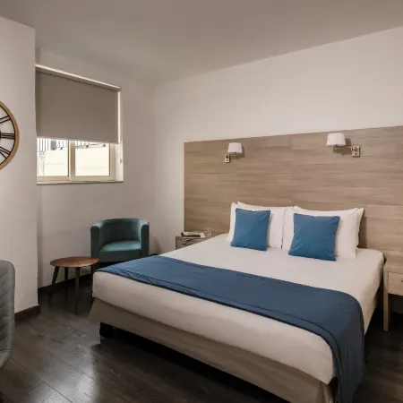 The Howard Hotel Отели в г. Слима