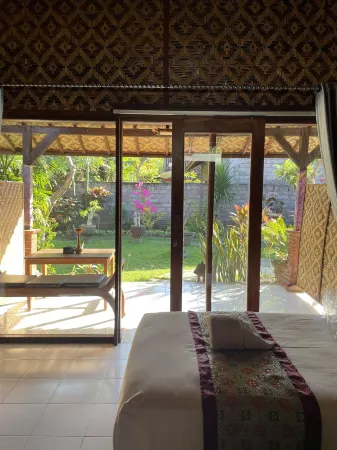 Tebu Menjangan Homestay Отели рядом с достопримечательностью «Biorock Pemuteran bali»