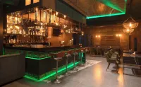 KAIRA PARK - bar