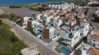 Seaview Luxury Villa Jacuzzi & Pool! 2 Min Beach Villa Serenity 주변 호텔