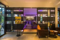 โรงแรมอัปสรา เรสซิเดนซ์ - ที่มีบาร์