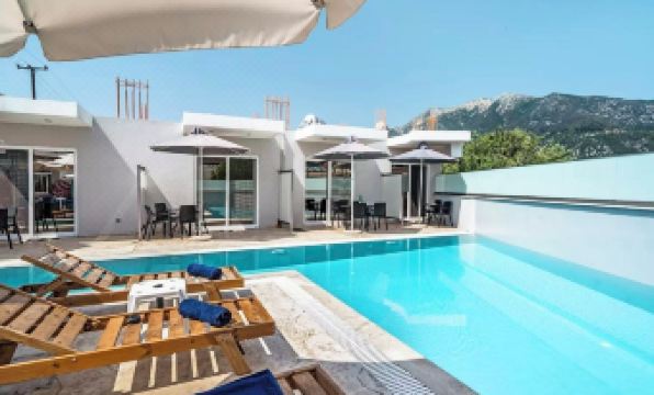 Blue Star Aparthotel